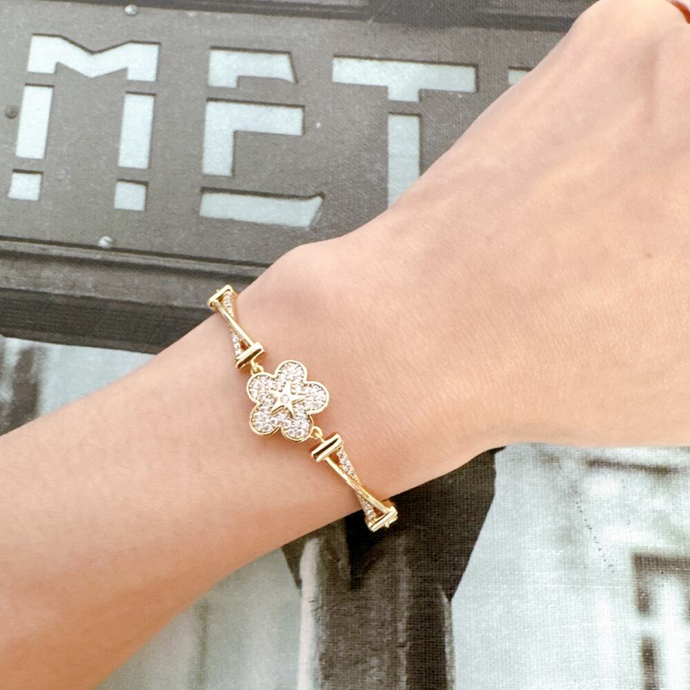 Gold Plated Flower Star Bracelet Cubic Zirconia Adjustable Women Fashion Jewelry